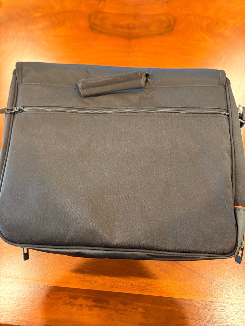 New! Bartender Kit Messager Professional Carrying Case - Picture 6 of 8